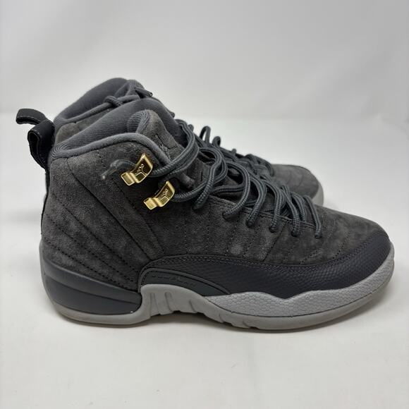 Air Jordan 12 Retro Size 6Y Kids GS Wolf Grey Shoe Trainer 153265-005 - Picture 2 of 7